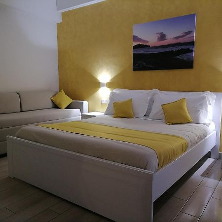 B&B La Casa Du Barone Falcone Buitenkant foto